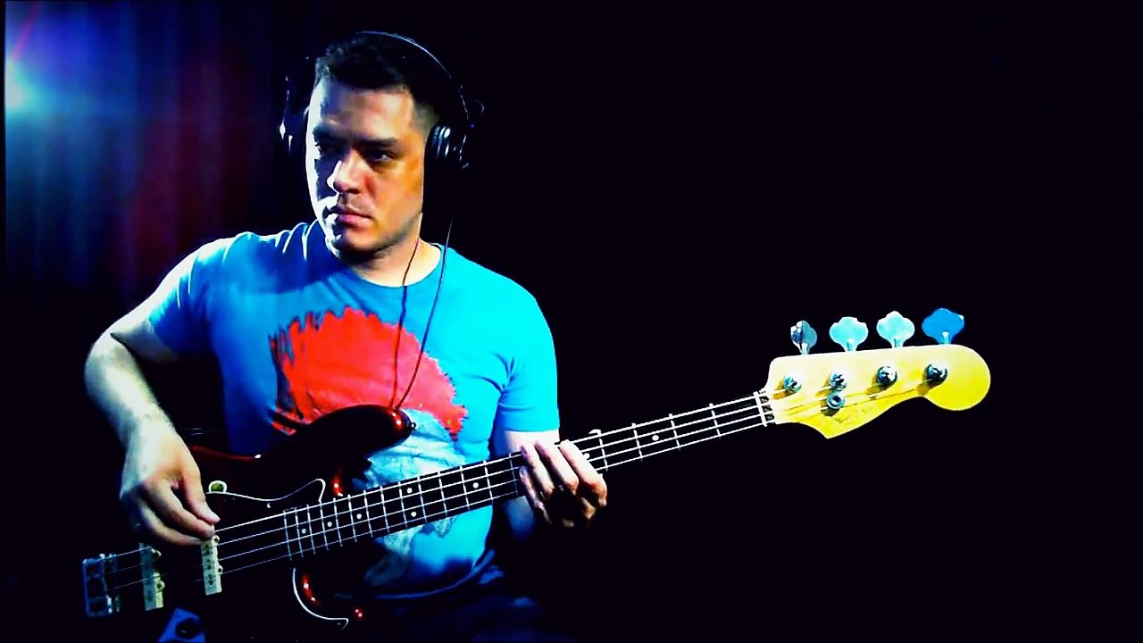 How to Get Muse Bass Tone For Uprising