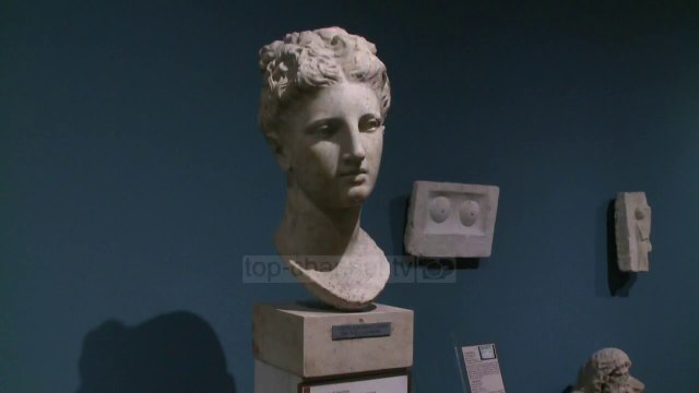 Lashtësia shqiptare në Muzeun Historik Kombëtar - Top Channel Albania - News - Lajme