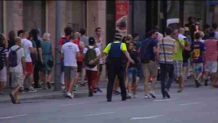 Police evacuate Barcelona center after Las Ramblas van attack