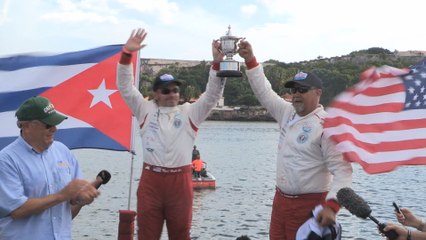 Dos pilotos estadounidenses rompen récord en lancha rápida de Cayo Hueso a La Habana