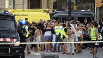 Attentat à Barcelone  Une fourgonnette blanche fonce dans la foule sur la Rambla