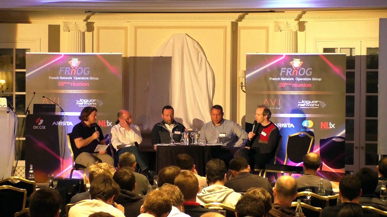 FRNOG 28 - Vincent Jardin (6Wind), Marc Bouteyre (Kapsch), René Triana (Juniper), Kevin Polizzi (Jaguar Network) : Table