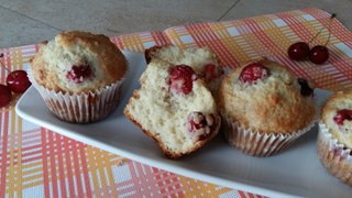 Muffins Moelleux aux Cerises - Cherry Muffins - مافين حب الملوك