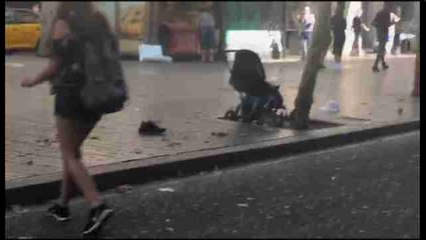 Vídeoaficionado recoge primeros momentos en Las Ramblas tras el atentado