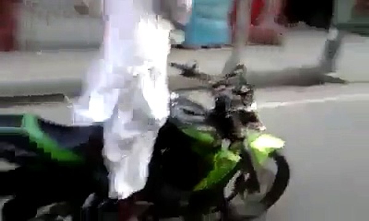 superExcersise on bike with stunt video
