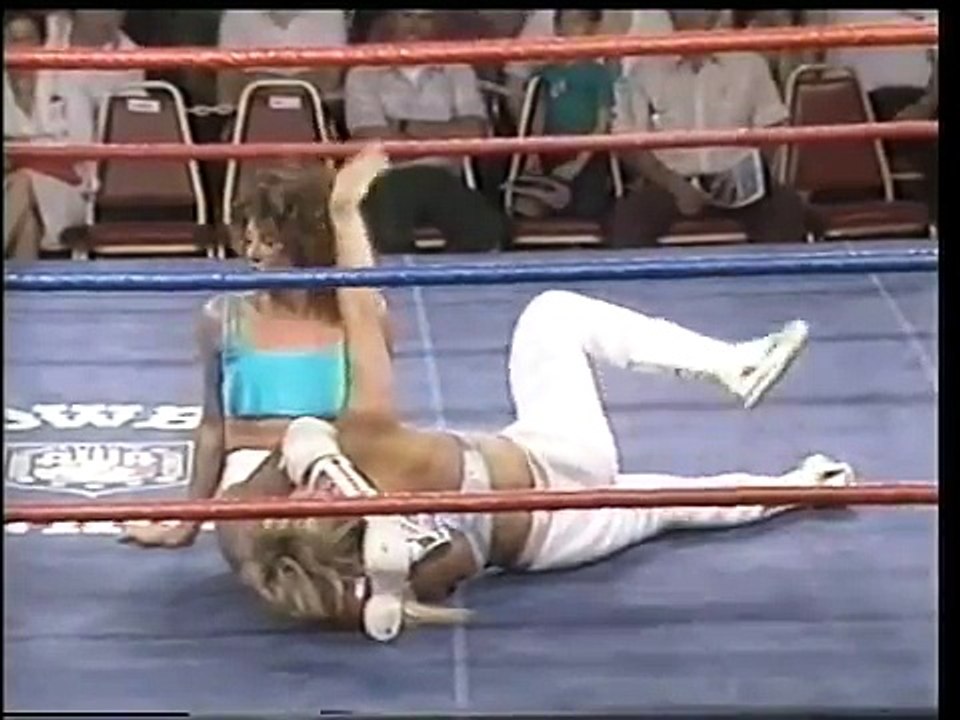 Sherri Martel vs Medusa Miceli