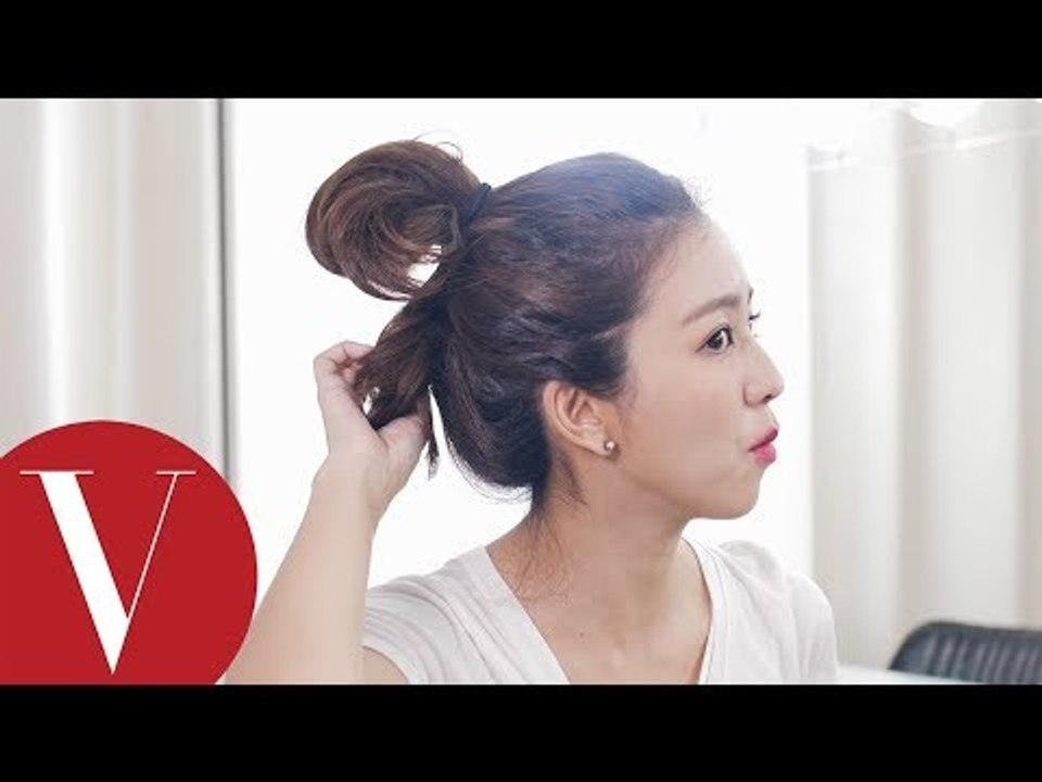周曉涵教你減齡包包/丸子頭這樣綁｜女星請分享 | Vogue Taiwan