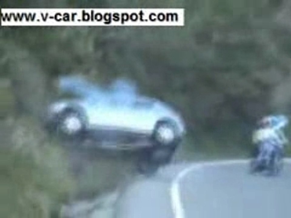 Peugeot 206 accident