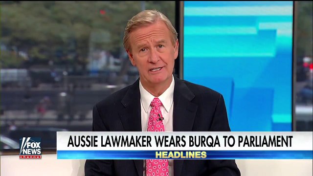 Australian lawmaker wears burqa to parliament