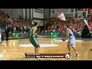 Play of the game: Slaughter, Brose Baskets