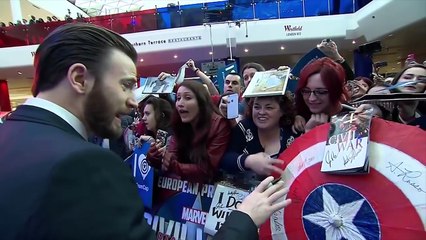 We LOVE Elizabeth Olsen