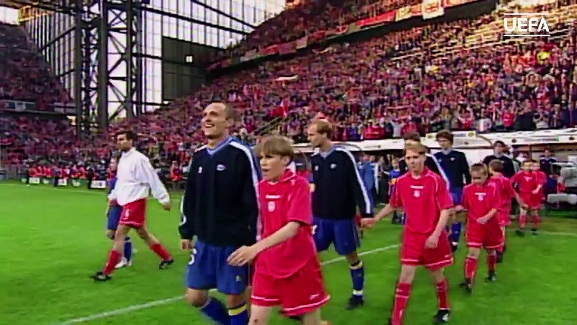 2001 uefa champions league final