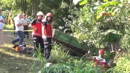 Sakarya Fındık İşçilerini Taşıyan Traktör Devrildi 7 Ölü, 20 Yaralı - Ek 3