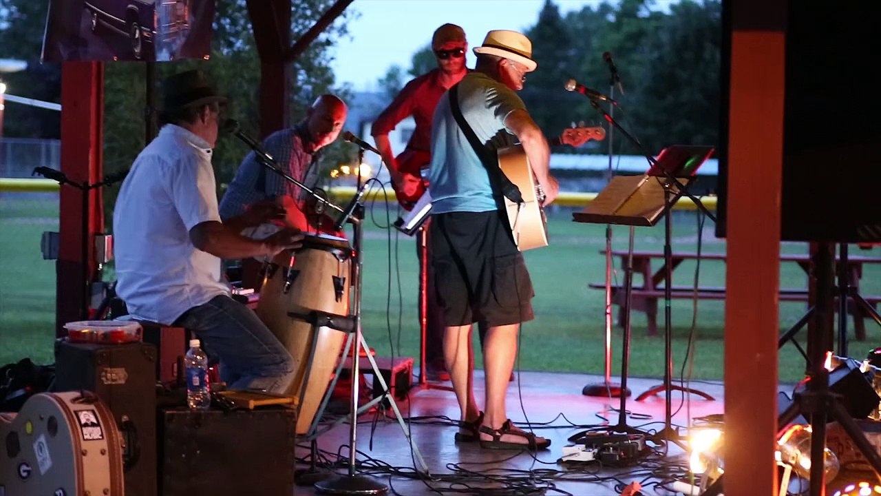 Continental Kit  band