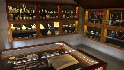 Gaziantep - 1800 Yıllık Gülen Yüzlü Heykelden Kadeh