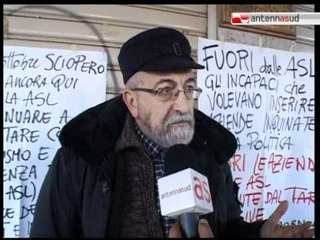 Download Video: TG 01.12.11 Bari, protesta dei lavoratori delle coop di Lizzano