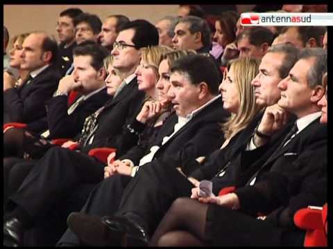 TG 16.12.11 Dall'inno di Mameli a Jingle Bells, a Bari il Concerto di Natale della Banda Militare