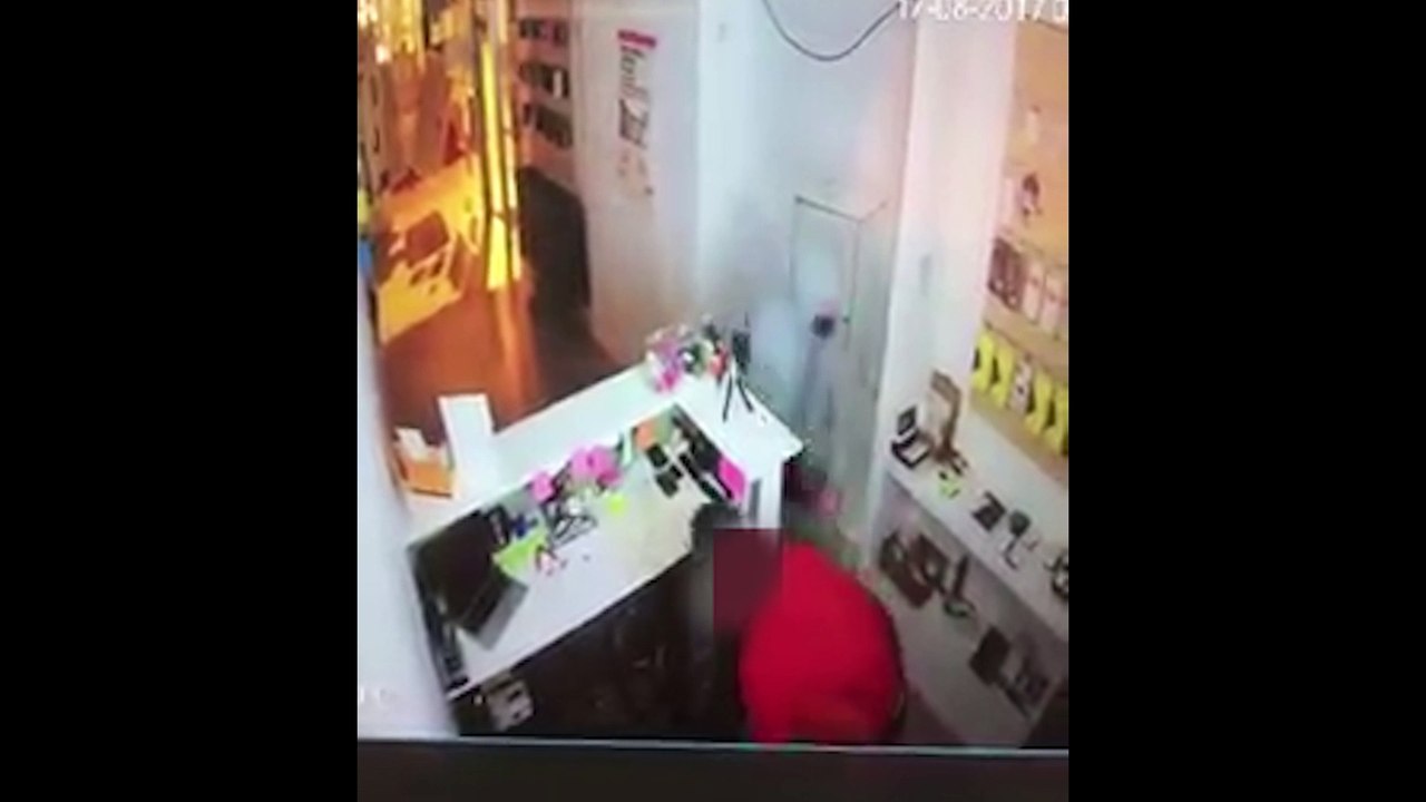 Ath : en 30 secondes chrono, les cambrioleurs vident le magasin d’électronique