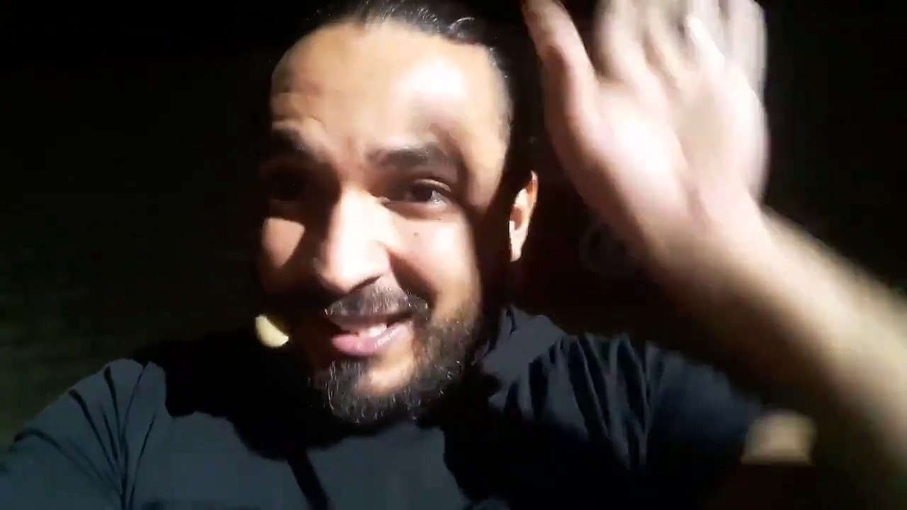 0 جماهير في عرض كريم الغربي في المهدية و هذا فيديو يحكي وحدو في الركح