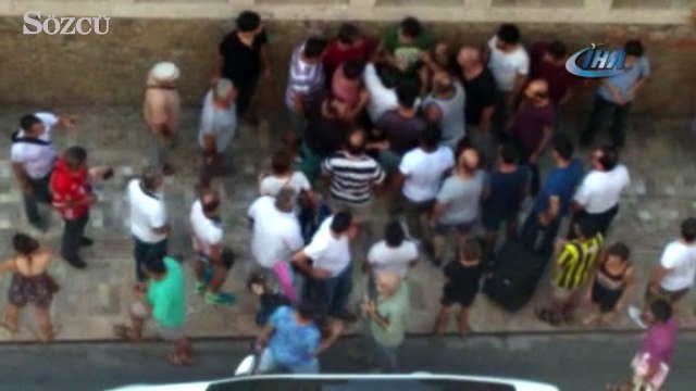 Genç kızın etek altı görüntülerini çektiği iddia edilen adam linç edilmek istendi