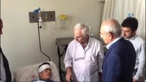 Kemal Kılıçdaroğlu, Traktör Kazasında Yaralanan İşçileri Ziyaret Etti