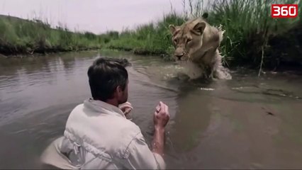 Luanesha sulet për të... përqafuar (360video)