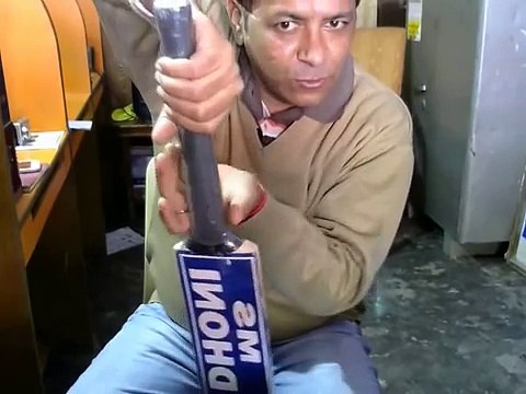 Bating tips for tennis ball cricket batting stance grip and footwork