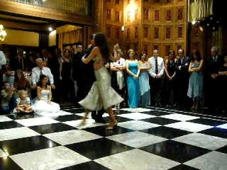 Belen y Alberto Bailan tango en Casamiento de Milagros 2