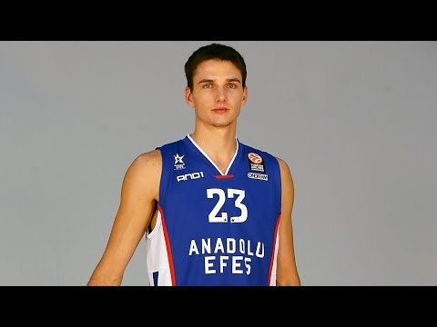 Play of the night: Matt Janning, Anadolu Efes Istanbul