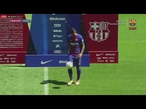 Paulinho FAILED to Juggling the ball during his presentation to Barcelona