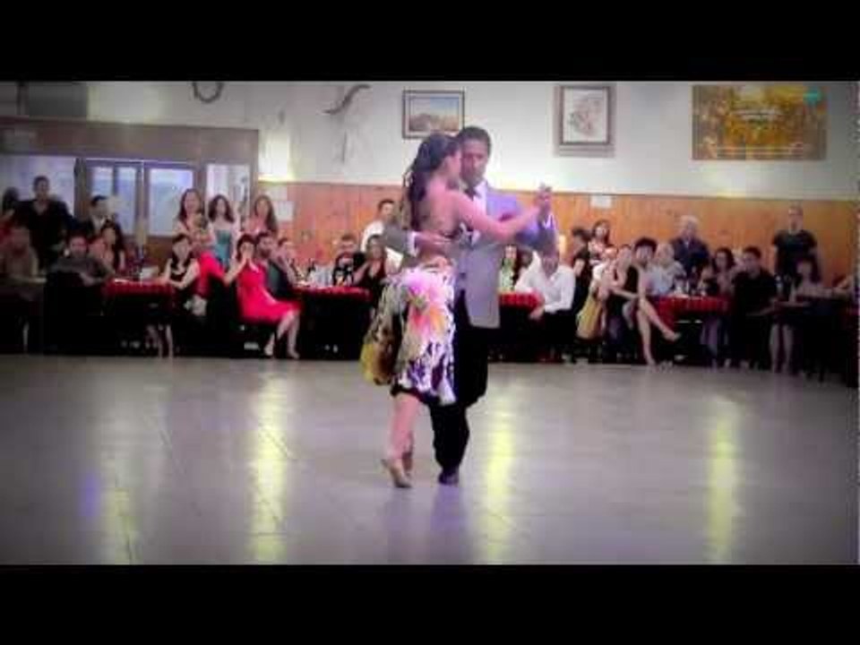 Tango Los Totis con el Sexteto Milonguero en Vivo. Christian Marquez Virginia Gomez