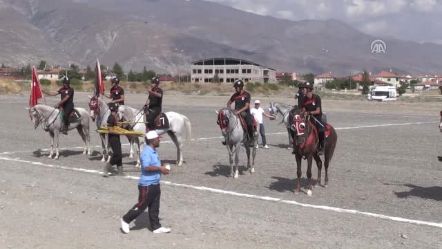 Atlı Cirit 1. Lig'e Yükselme Müsabakaları