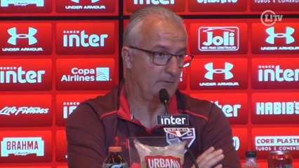 Dorival rebate empresário de Gilberto: 'Tem que se limitar a empresariar'