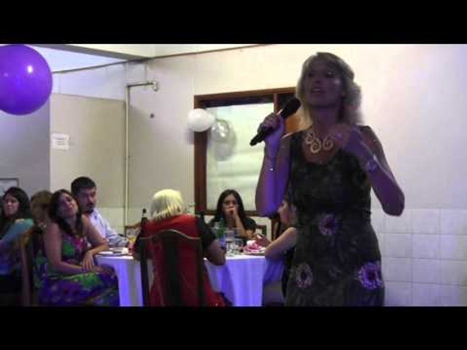 Se dice de mi, milonga, cantando en la fiesta de casamiento