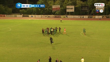 Carton Jaune sur ce pied haut, avec le joueur du Red Star qui reste au sol