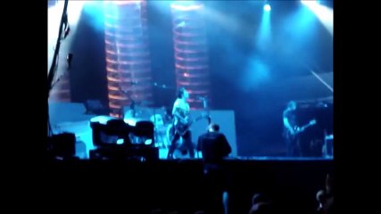 Muse - Showbiz, Main Square Festival, 07/01/2006