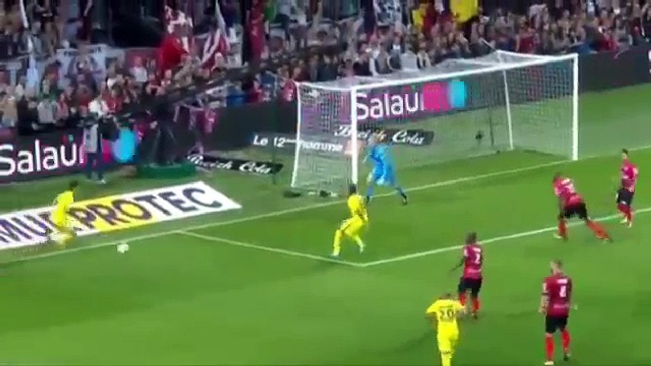 Neymar First Goal for PSG - Paris Saint Germain vs Guingamp