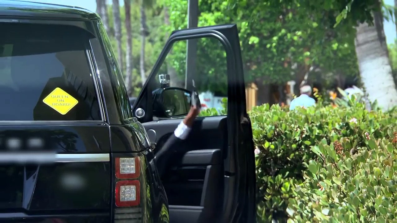 Drag Queen Carpool: Nina BoNina Brown | RuPauls Drag Race Season 9 | Now on VH1!