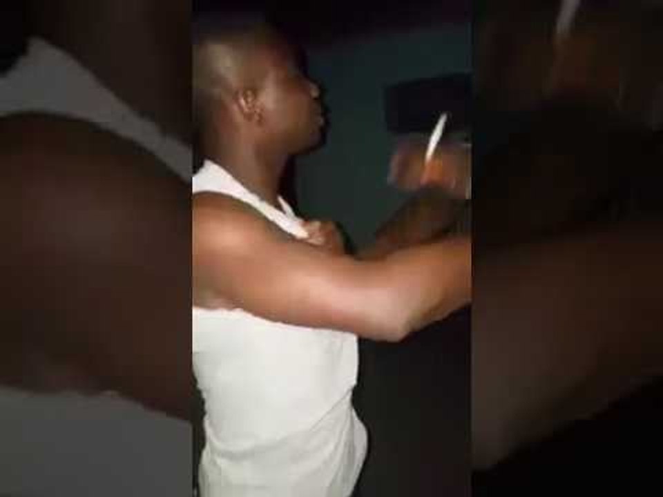 UN PÉDÉ DÉCLARE QU'IL EST PÉDÉ SOUS LA PRESSION DES JEUNES DU QUARTIER