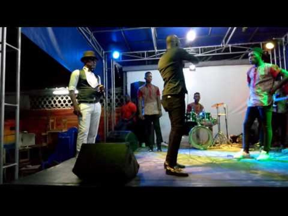 MOLARE ET ABOU NIDAL FONT LE SHOW A ANGRE PLAGE : COUPE DÉCALÉ LIVE CHEZ BEBOUCH