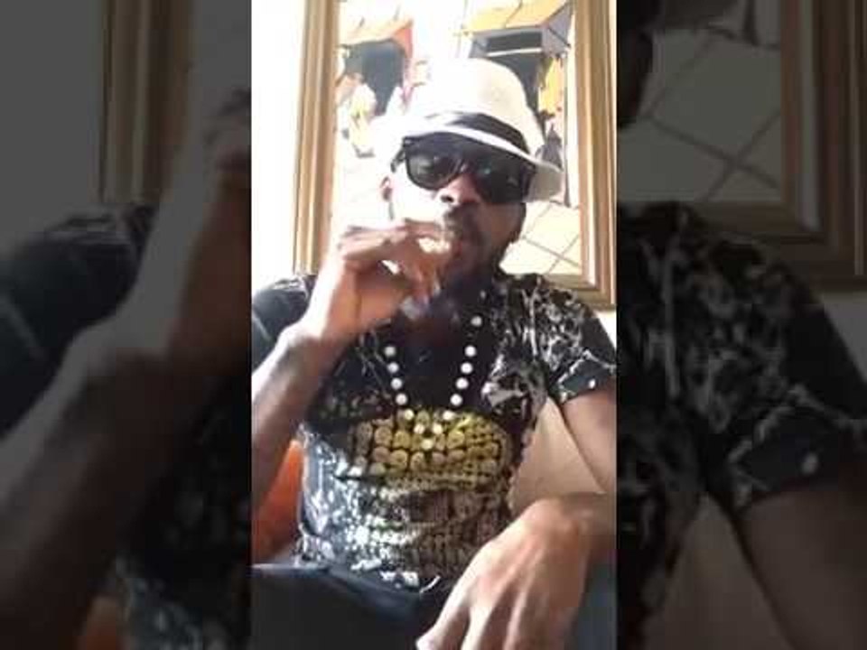 Arafat Dj très en colère contre sa mère et first magazine