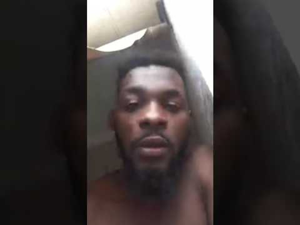 DJ ARAFAT PLEURE PARCE QUE DEBORDO DOIT ALLER EN PRISON