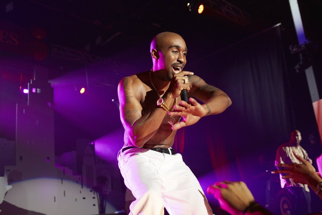 L'histoire de Tupac Shakur ALL EYEZ ON ME Bande Annonce VF (2017)