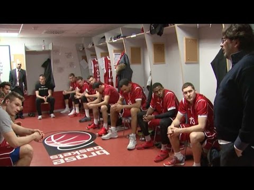 Inside Brose Baskets Bamberg vs FC Barcelona Lassa