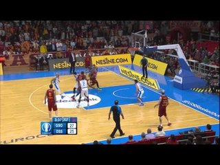 Play Of The Game: Jerrells drives to the basket to end with two points!