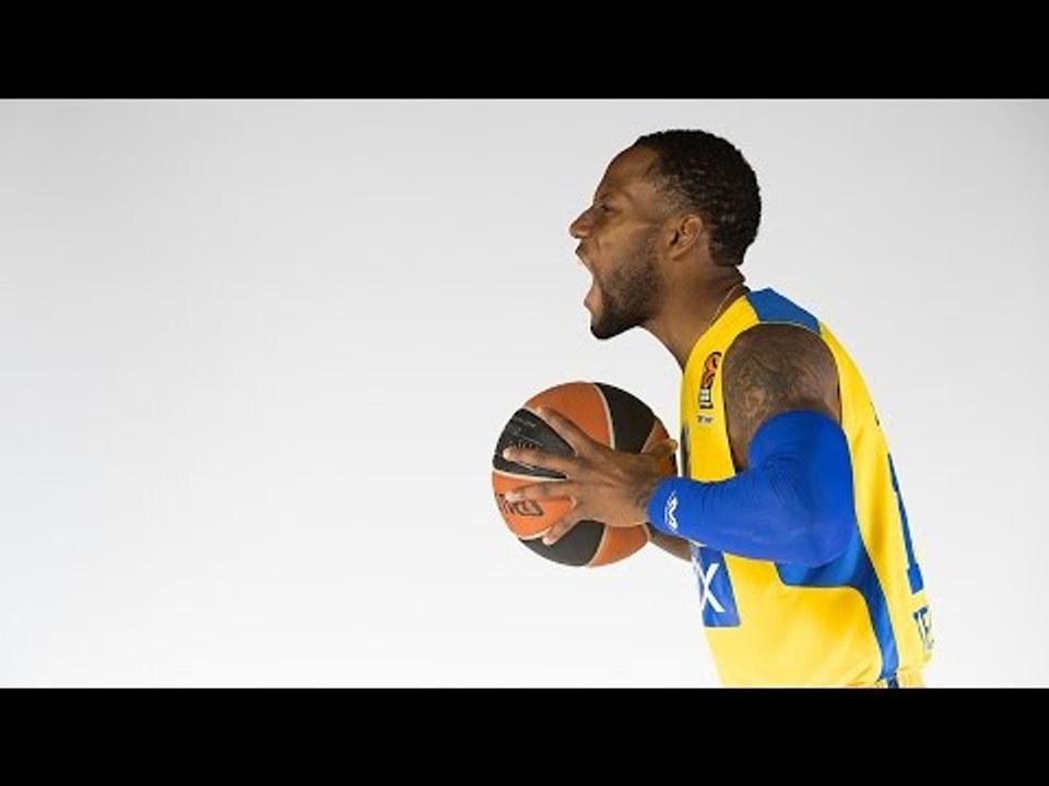 Dunk of the Night: Sonny Weems, Maccabi FOX Teal Aviv