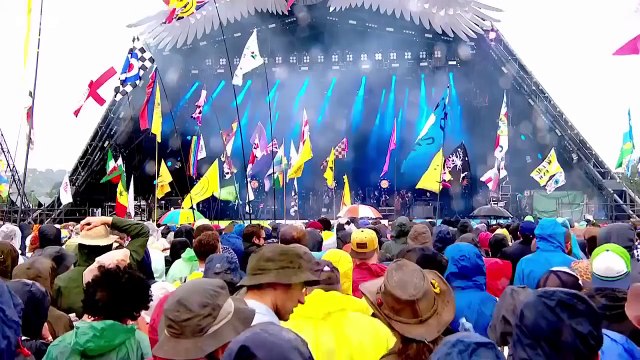 All Over The World Jeff Lynnes ELO Live with Rosie Langley and Amy Langley, Glastonbury 2