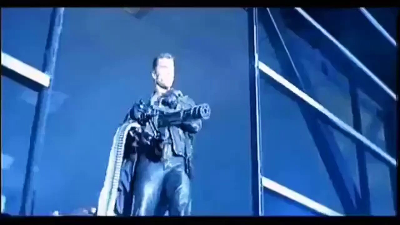 Extermindor  VS  Super Man