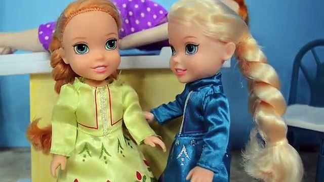 Et partie enceinte les tout-petits Anna elsa 1 anna elsa