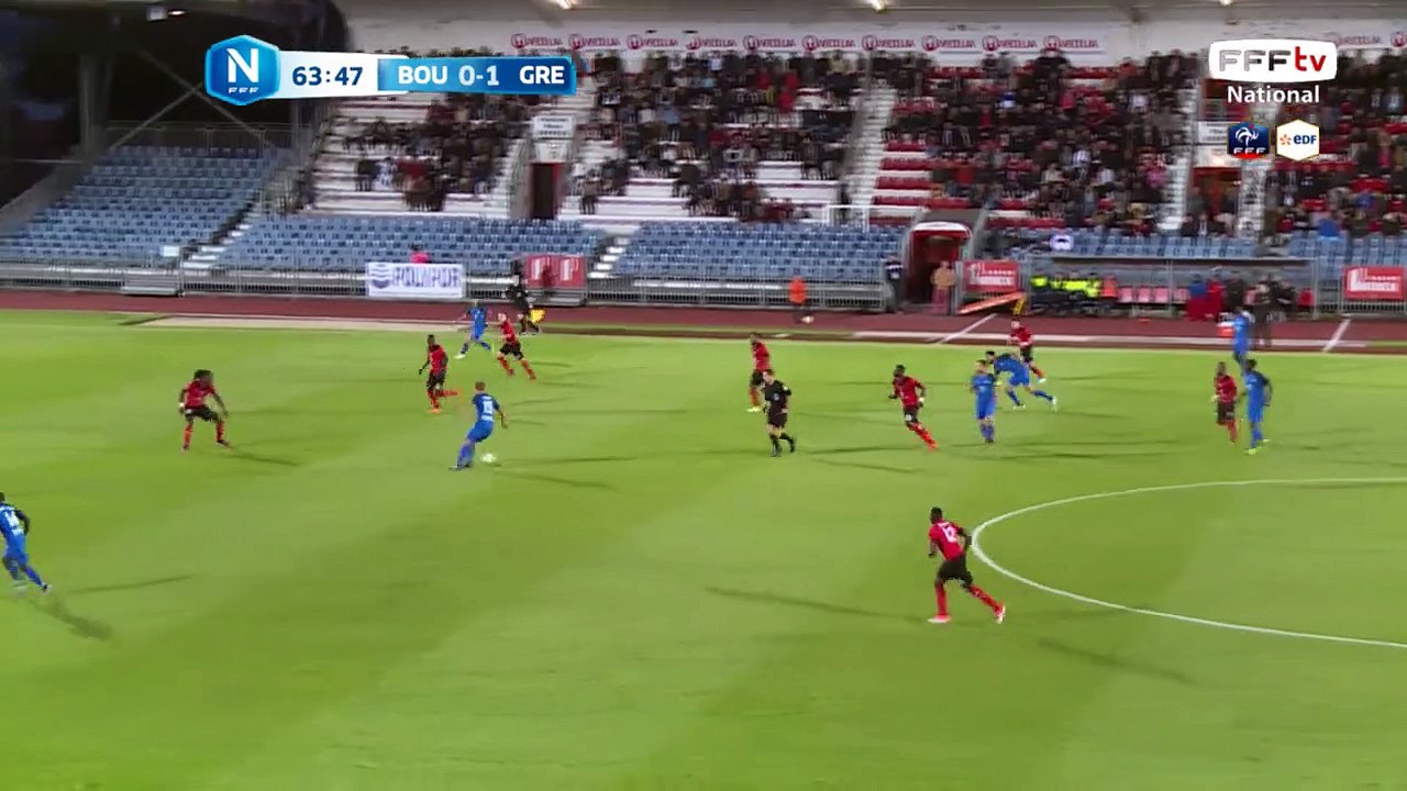 Le ballon qui a finit rentrer dans le but boulonnais !